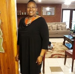 Meet your Posher, Juanita